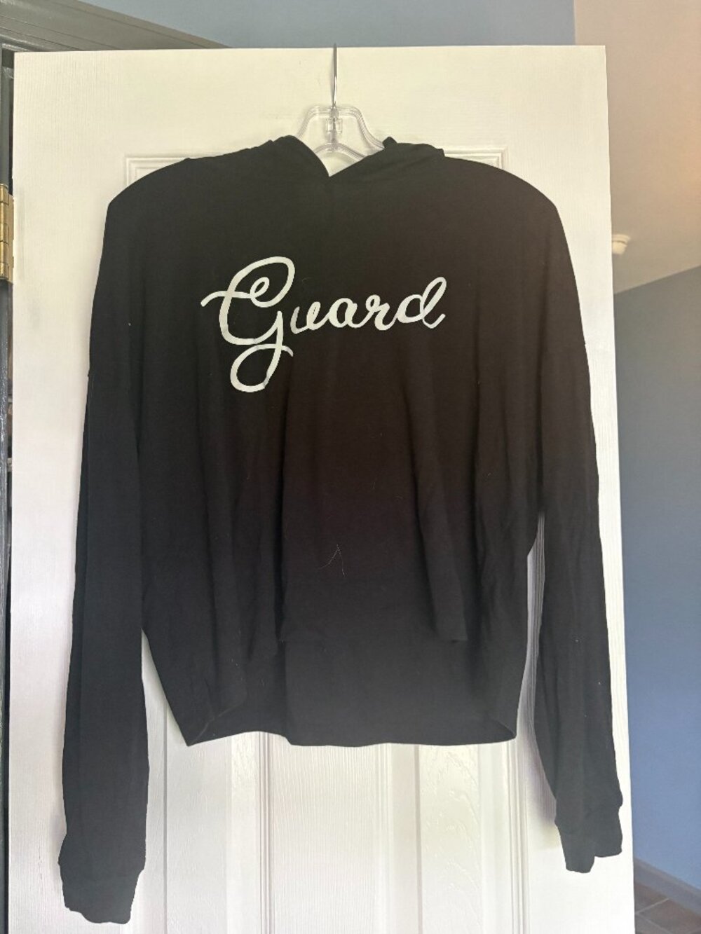 District Size L Black Color Guard Long Sleeve Cropped Hoodie Guard on Front